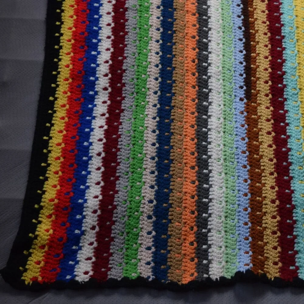 Double Crochet Stitch Afgan Lapghan Throw Blanket Rainbow Multicolor 70s 80s 90s